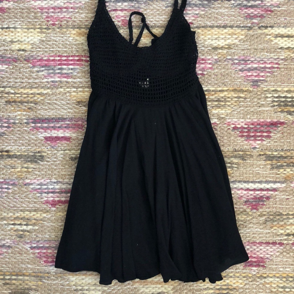 Beachy black dress